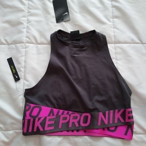 Nike Pro intertwist crop top